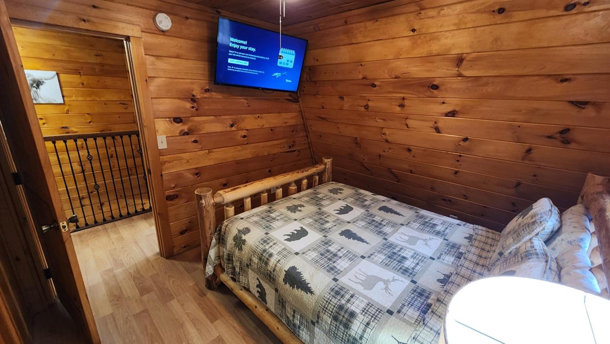 Lazy Bear Cabin Sevierville Esterno foto