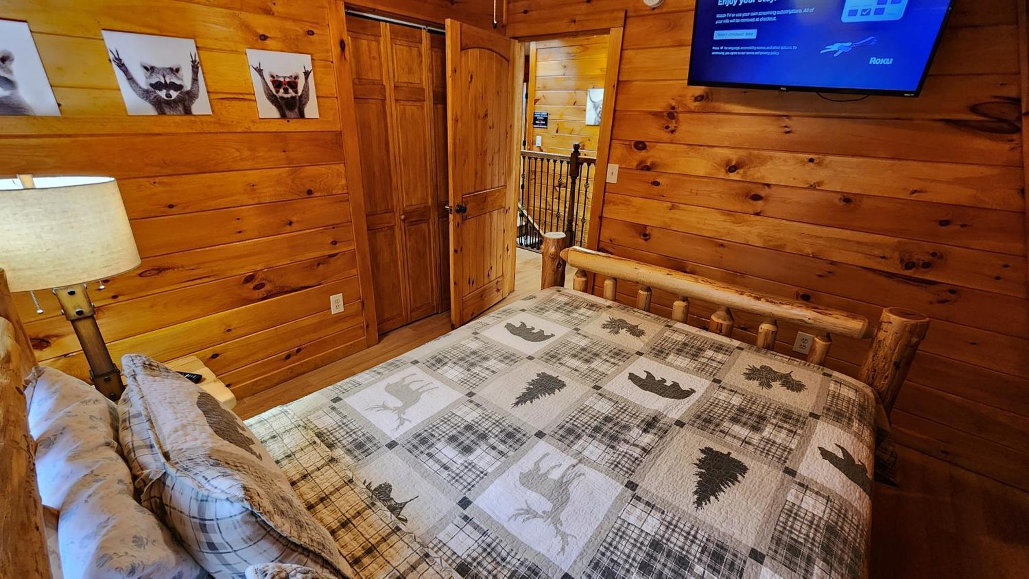 Lazy Bear Cabin Sevierville Esterno foto