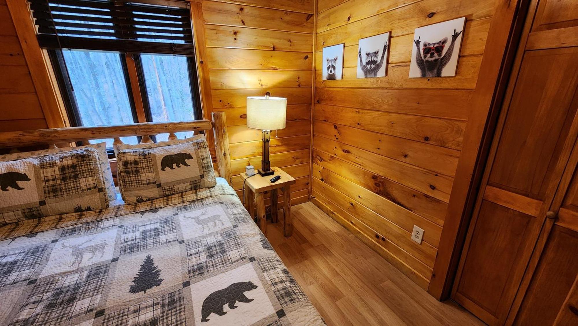 Lazy Bear Cabin Sevierville Esterno foto