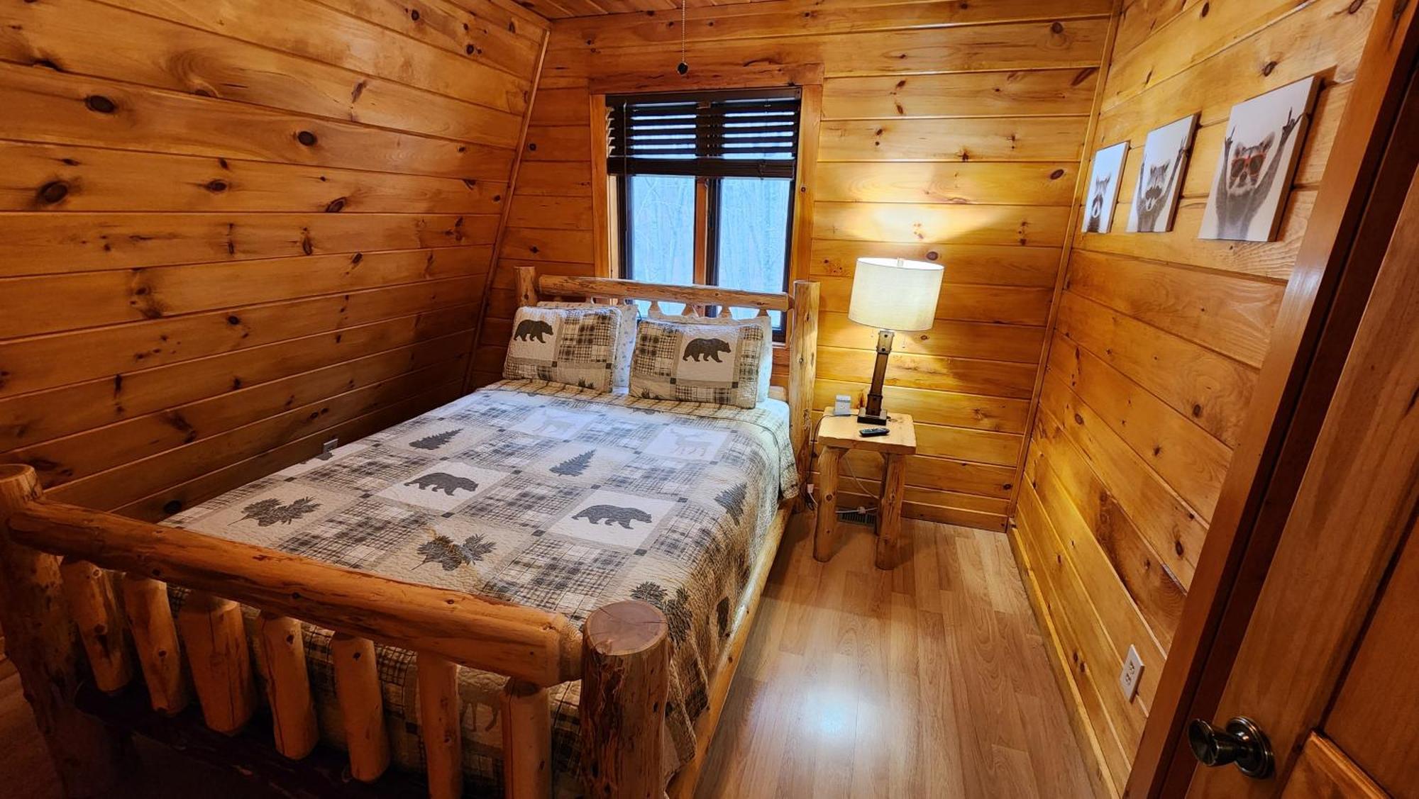Lazy Bear Cabin Sevierville Esterno foto